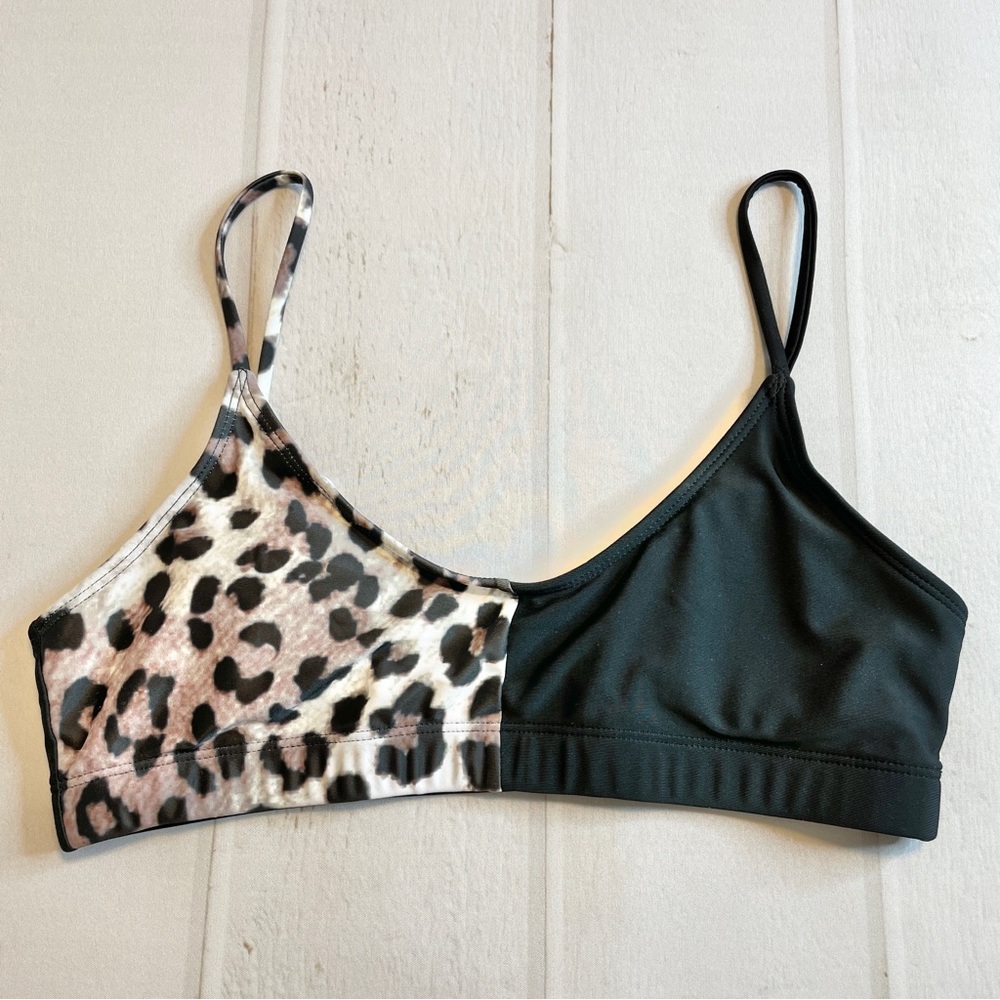 NWOT - Shein - Women’s Leopard Print Bikini Top *